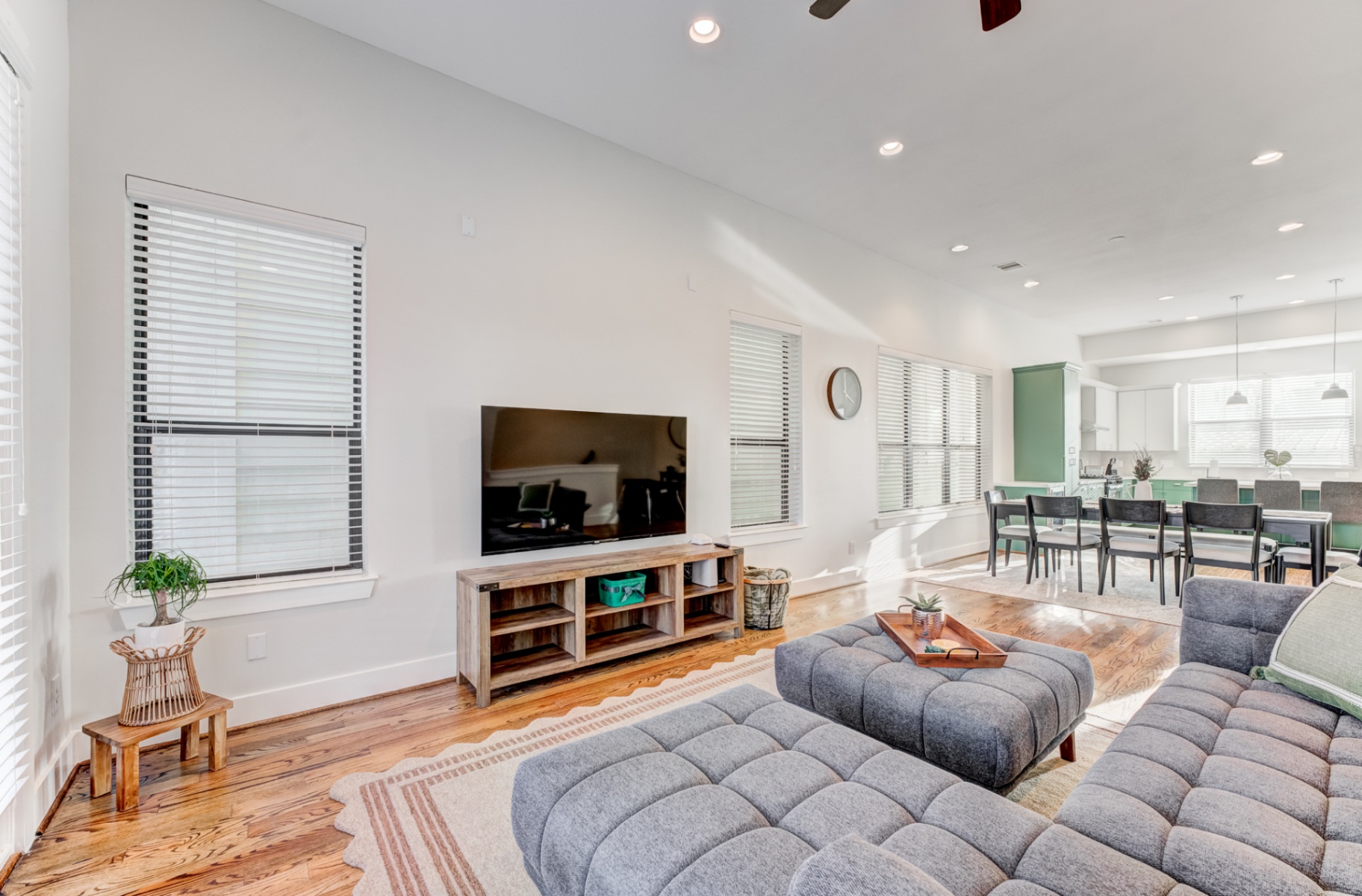 Living room flowing into the dining area and kitchen